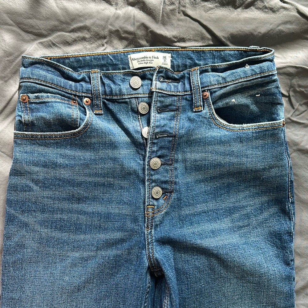 Ankle Straight Ultra High Rise